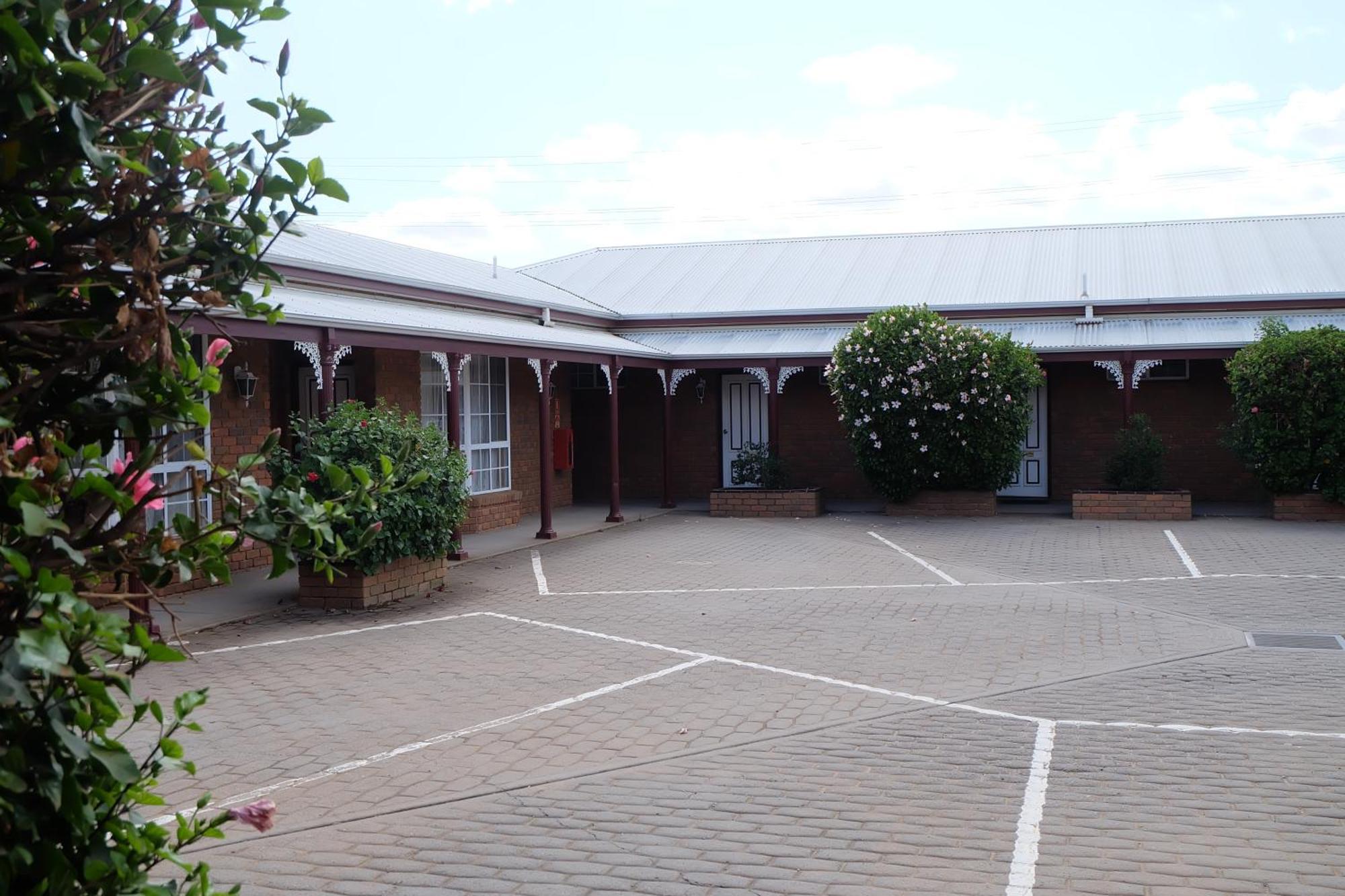 Charles Sturt Motor Inn Cobram Exterior foto