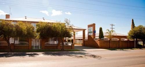 Charles Sturt Motor Inn Cobram Exterior foto